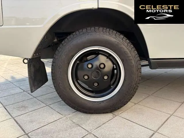 LAND ROVER レンジローバー 1990 — photo 4 sur 8