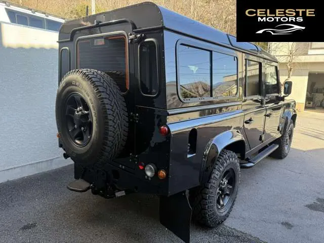 LAND ROVER Defender 2013 — photo 5 sur 8