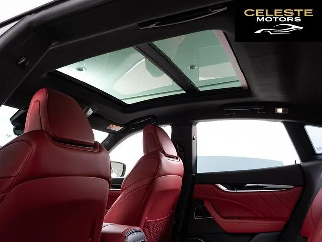 MASERATI Levante 2021 — photo 3 sur 8