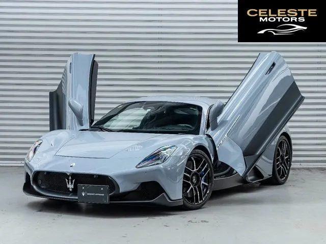 MASERATI MC20 2023 — photo 7 sur 8
