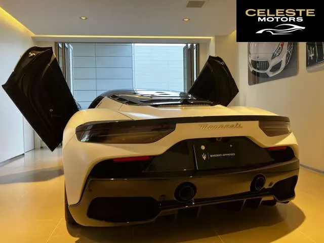 MASERATI MC20 2022 — photo 2 sur 8