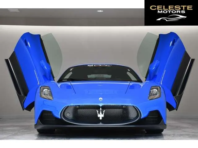 MASERATI MC20 2023 — photo 2 sur 8