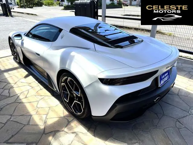 MASERATI MC20 2022 — photo 5 sur 8