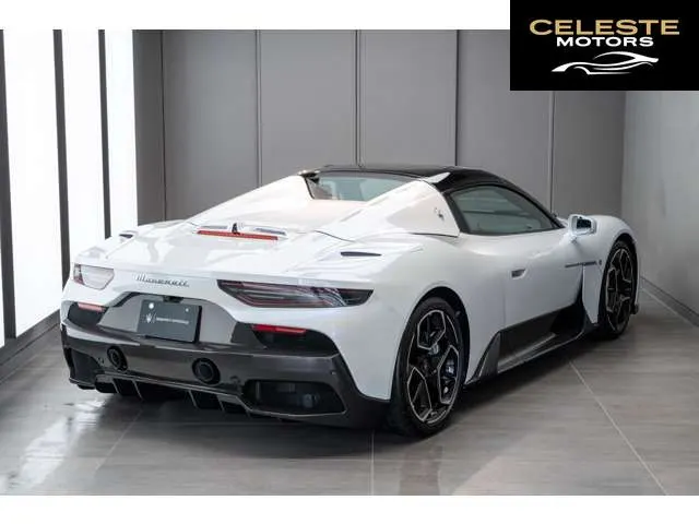 MASERATI MC20 Cielo 2023 — photo 6 sur 8