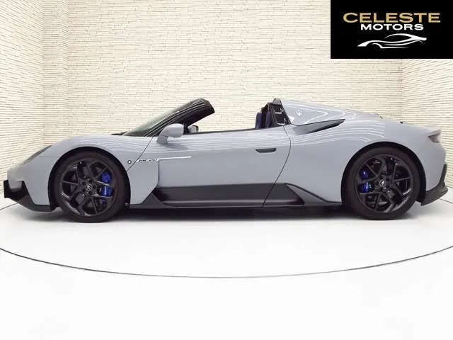 MASERATI MC20 Cielo 2023 — photo 2 sur 8