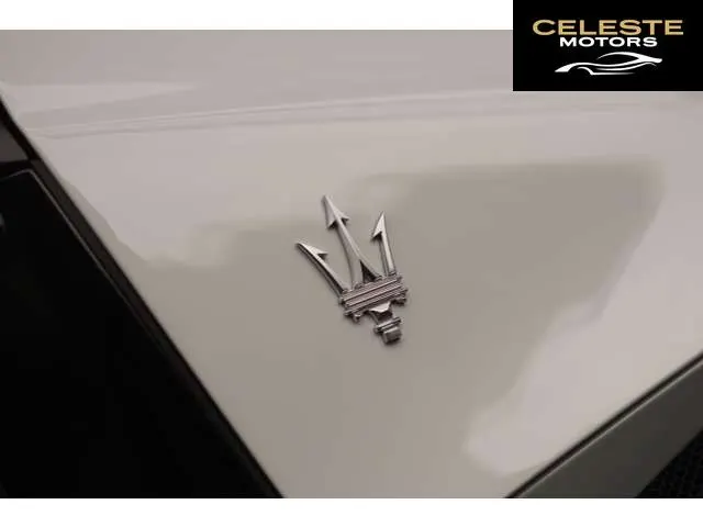 MASERATI MC20 Cielo 2024 — photo 2 sur 8
