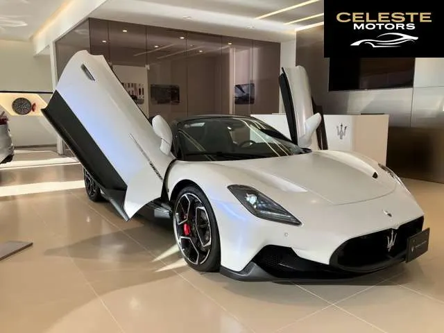 MASERATI MC20 Cielo 2023 — photo 8 sur 8