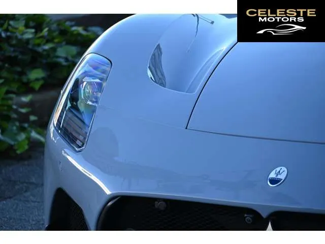 MASERATI MC20 Cielo 2023 — photo 7 sur 8