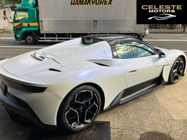 MASERATI MC20 Cielo 2023 — photo 7 sur 8