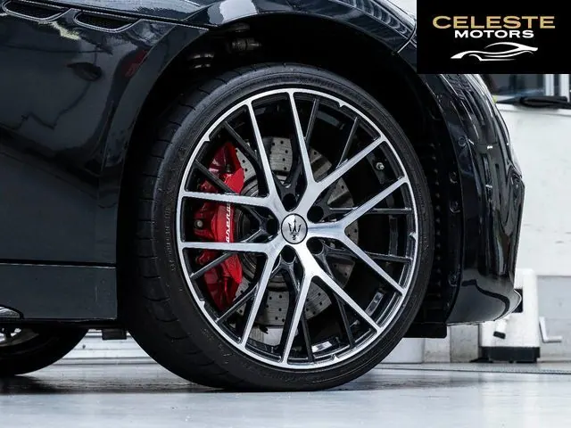 MASERATI GranTurismo 2024 — photo 2 sur 8