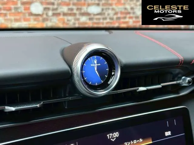 MASERATI Grecale 2023 — photo 6 sur 8
