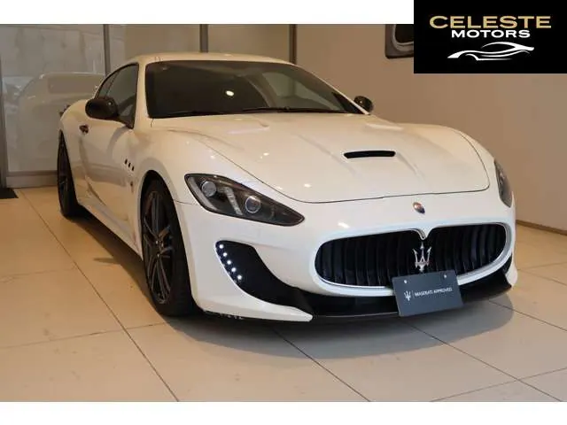 MASERATI GranTurismo 2015 — photo 2 sur 8