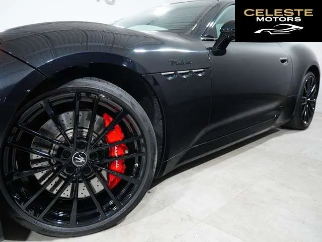 MASERATI GranTurismo 2024 — photo 8 sur 8