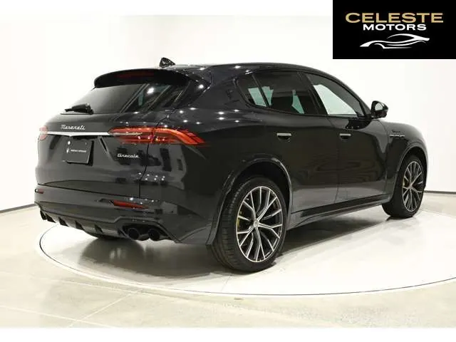 MASERATI Grecale 2023 — photo 2 sur 8