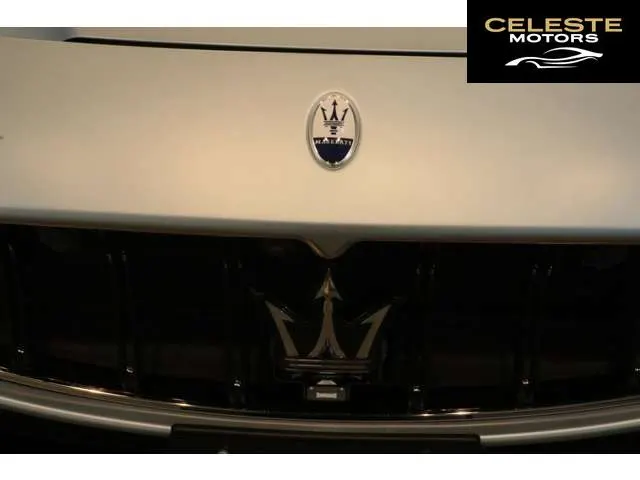 MASERATI GranTurismo 2024 — photo 8 sur 8