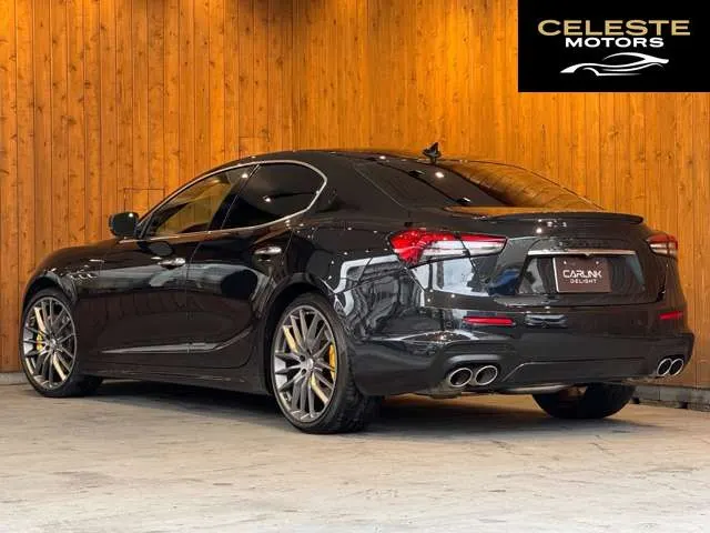 MASERATI Ghibli 2023 — photo 3 sur 8