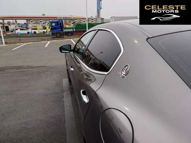 MASERATI Ghibli 2021 — photo 8 sur 8
