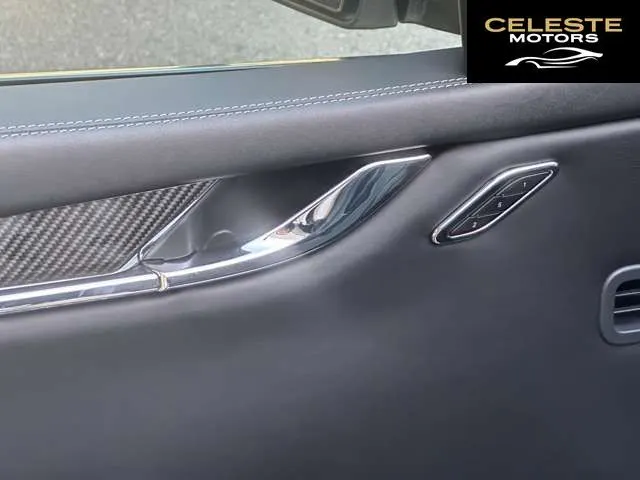 MASERATI Quattroporte 2017 — photo 6 sur 8