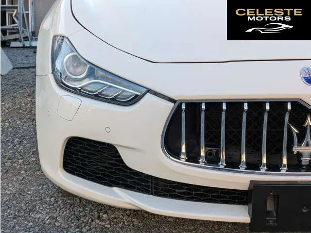 MASERATI Ghibli 2014 — photo 5 sur 8
