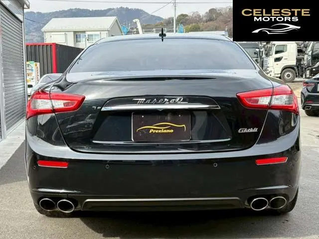 MASERATI Ghibli 2015 — photo 4 sur 8