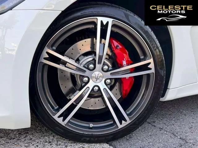 MASERATI GranCabrio 2018 — photo 7 sur 8