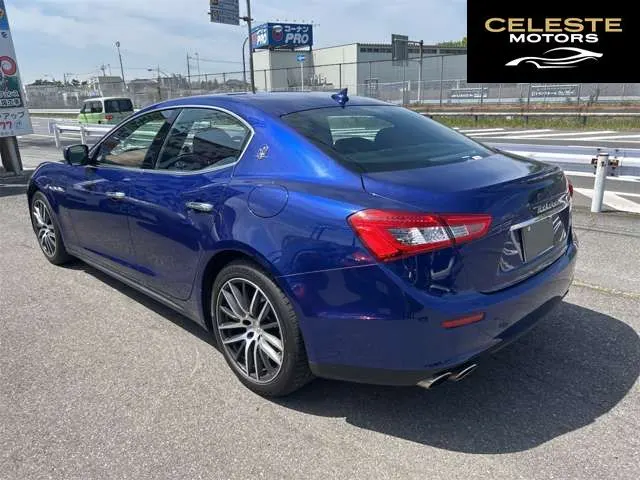 MASERATI Ghibli 2014 — photo 1 sur 8