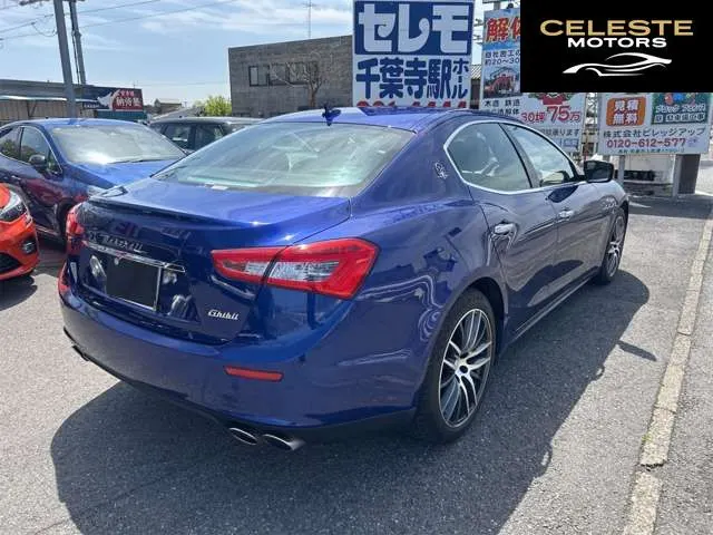 MASERATI Ghibli 2014 — photo 3 sur 8