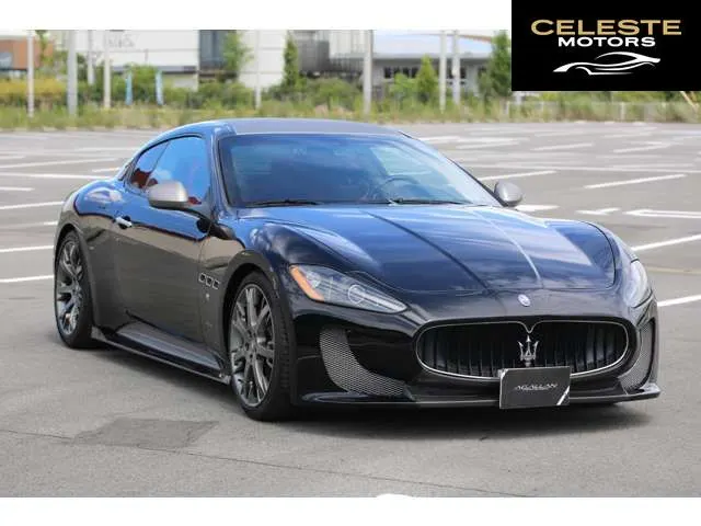 MASERATI GranTurismo 2011 — photo 5 sur 8