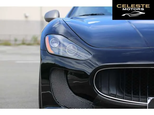 MASERATI GranTurismo 2011 — photo 6 sur 8