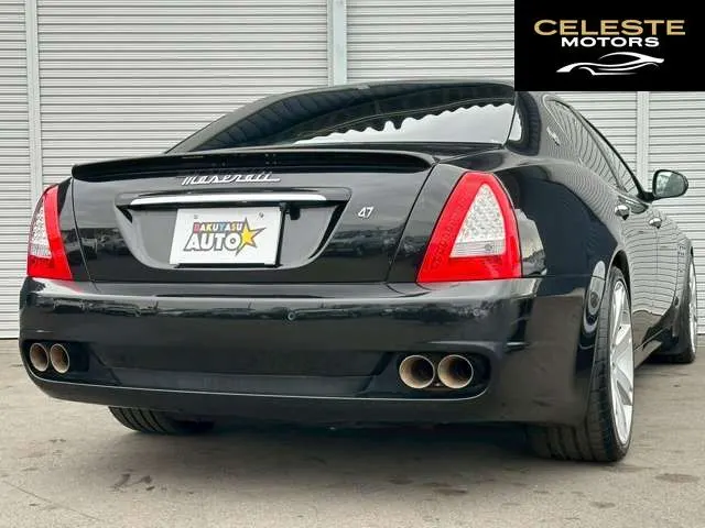 MASERATI Quattroporte 2010 — photo 8 sur 8