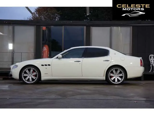 MASERATI Quattroporte 2007 — photo 4 sur 8