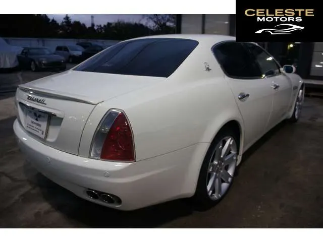 MASERATI Quattroporte 2007 — photo 8 sur 8