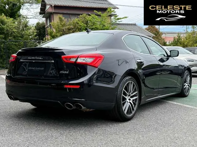 MASERATI Ghibli 2014 — photo 3 sur 8