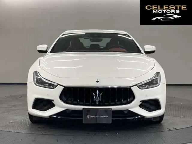 MASERATI Ghibli 2021 — photo 2 sur 8