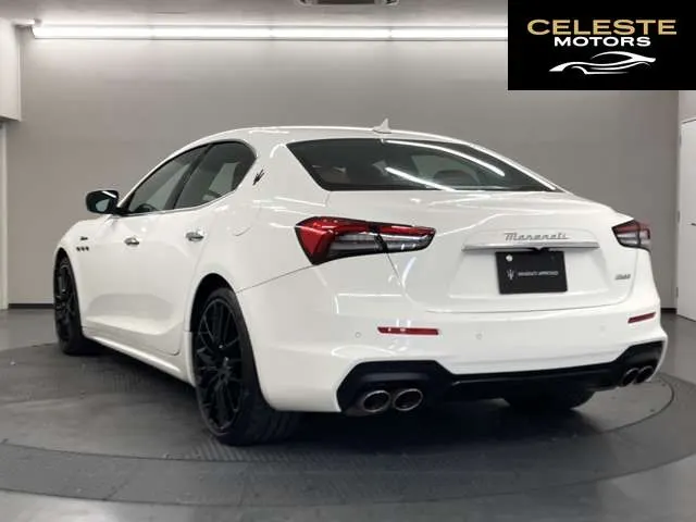 MASERATI Ghibli 2021 — photo 8 sur 8