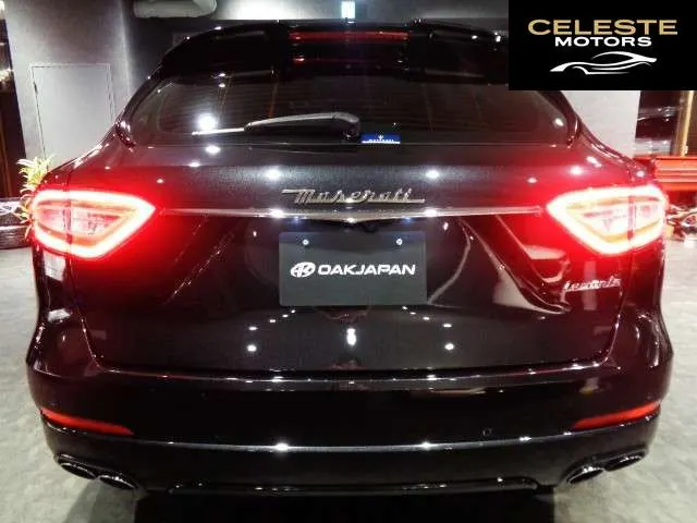 MASERATI Levante 2017 — photo 7 sur 8