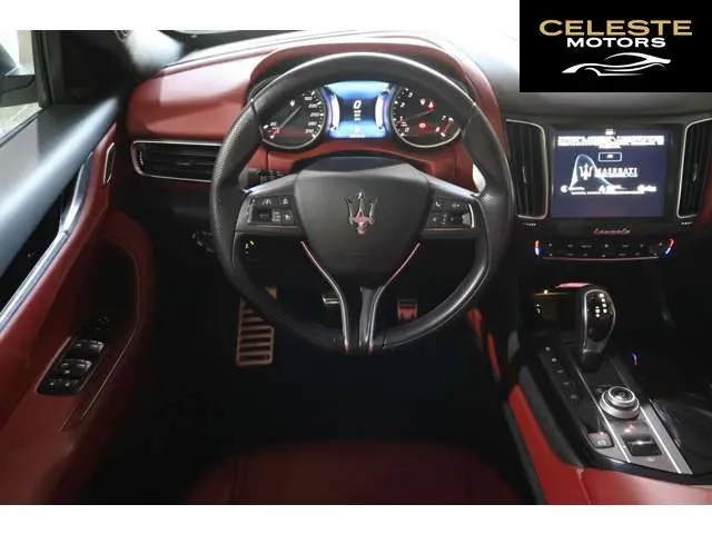 MASERATI Levante 2017 — photo 7 sur 8