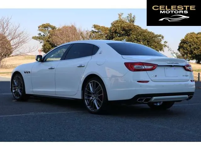 MASERATI Quattroporte 2013 — photo 3 sur 8