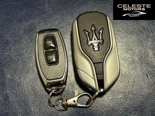 MASERATI Quattroporte 2013 — photo 5 sur 8