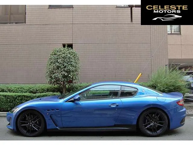 MASERATI GranTurismo 2015 — photo 2 sur 8