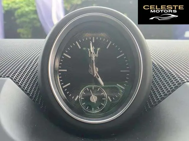 MASERATI Levante 2021 — photo 3 sur 8
