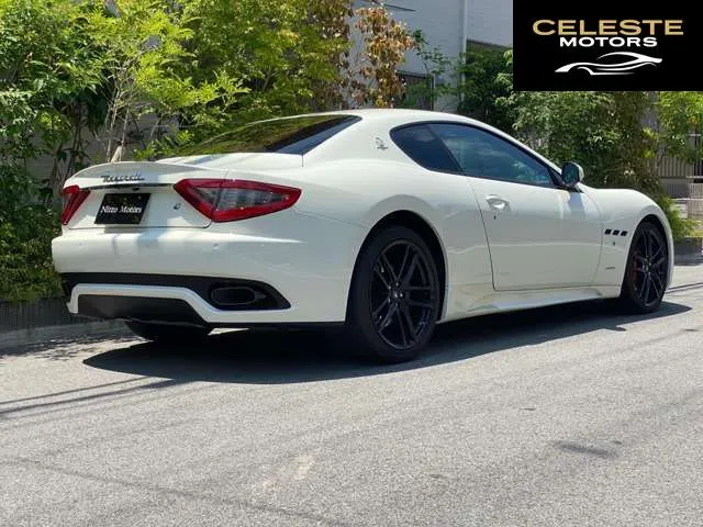 MASERATI GranTurismo 2015 — photo 2 sur 8