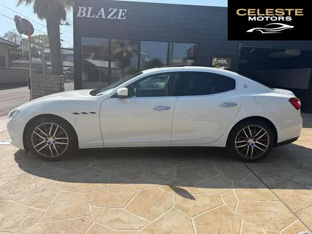 MASERATI Ghibli 2014 — photo 8 sur 8