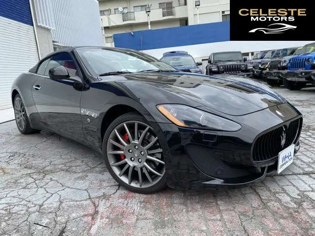 MASERATI GranCabrio 2012 — photo 3 sur 8