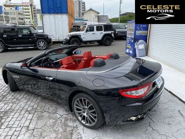 MASERATI GranCabrio 2012 — photo 7 sur 8