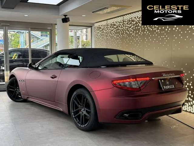 MASERATI GranCabrio 2015 — photo 4 sur 8