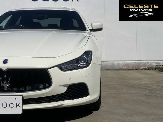 MASERATI Ghibli 2014 — photo 8 sur 8