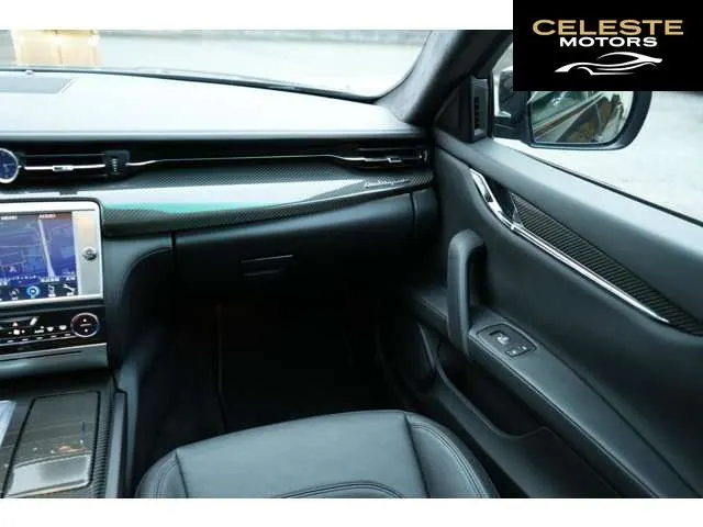 MASERATI Quattroporte 2014 — photo 3 sur 8