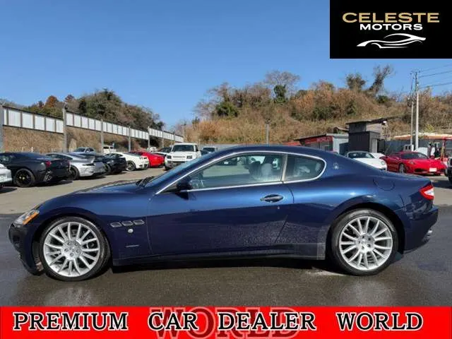 MASERATI GranTurismo 2010 — photo 3 sur 8