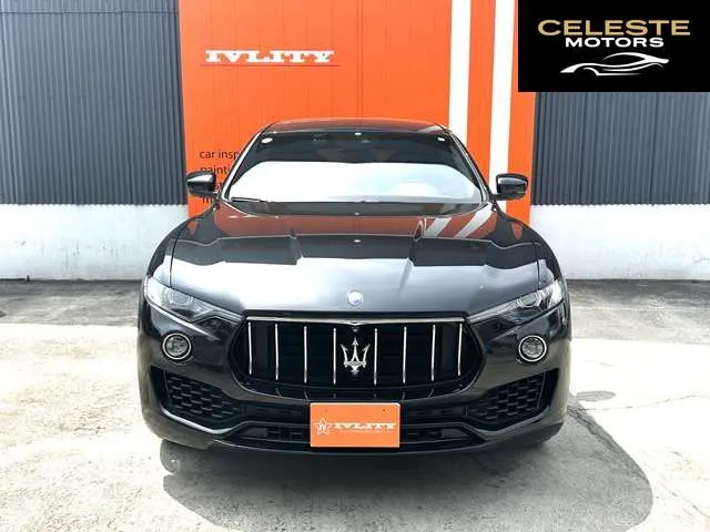 MASERATI Levante 2017 — photo 2 sur 8